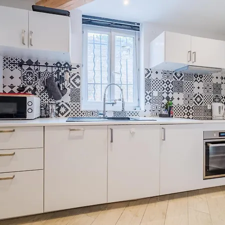 Busca Saint Michel - Appt Quartier Saint-michel Апартаменты