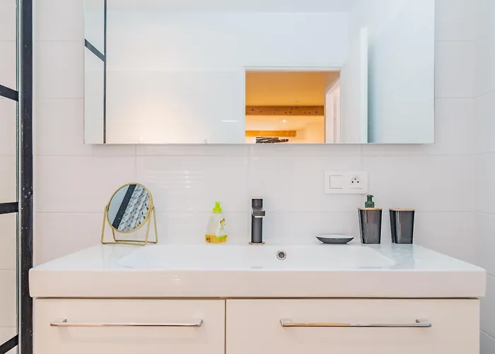 Busca Saint Michel - Appt Quartier Saint-michel 아파트