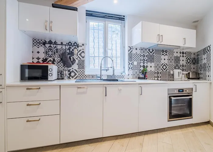 Busca Saint Michel - Appt Quartier Saint-michel Lejlighed